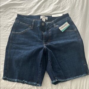 Maurices M Jeans Dark Indigo Denim Bermuda Shorts women's size 4